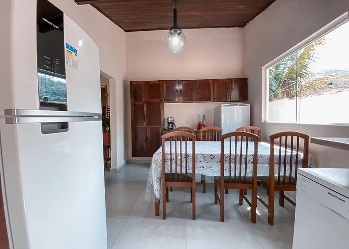 Casa Completa Com Piscina E Area De Churrasco