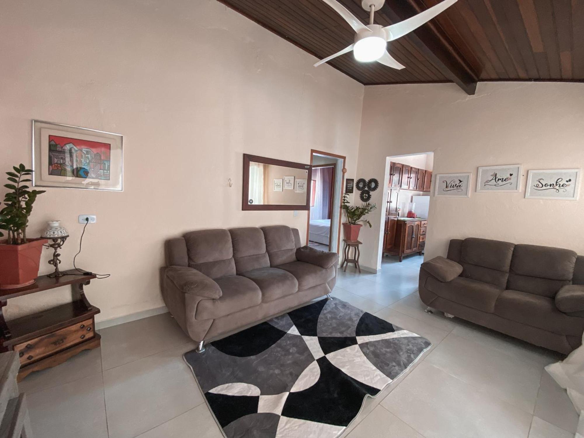 Casa Completa Com Piscina E Area De Churrasco *